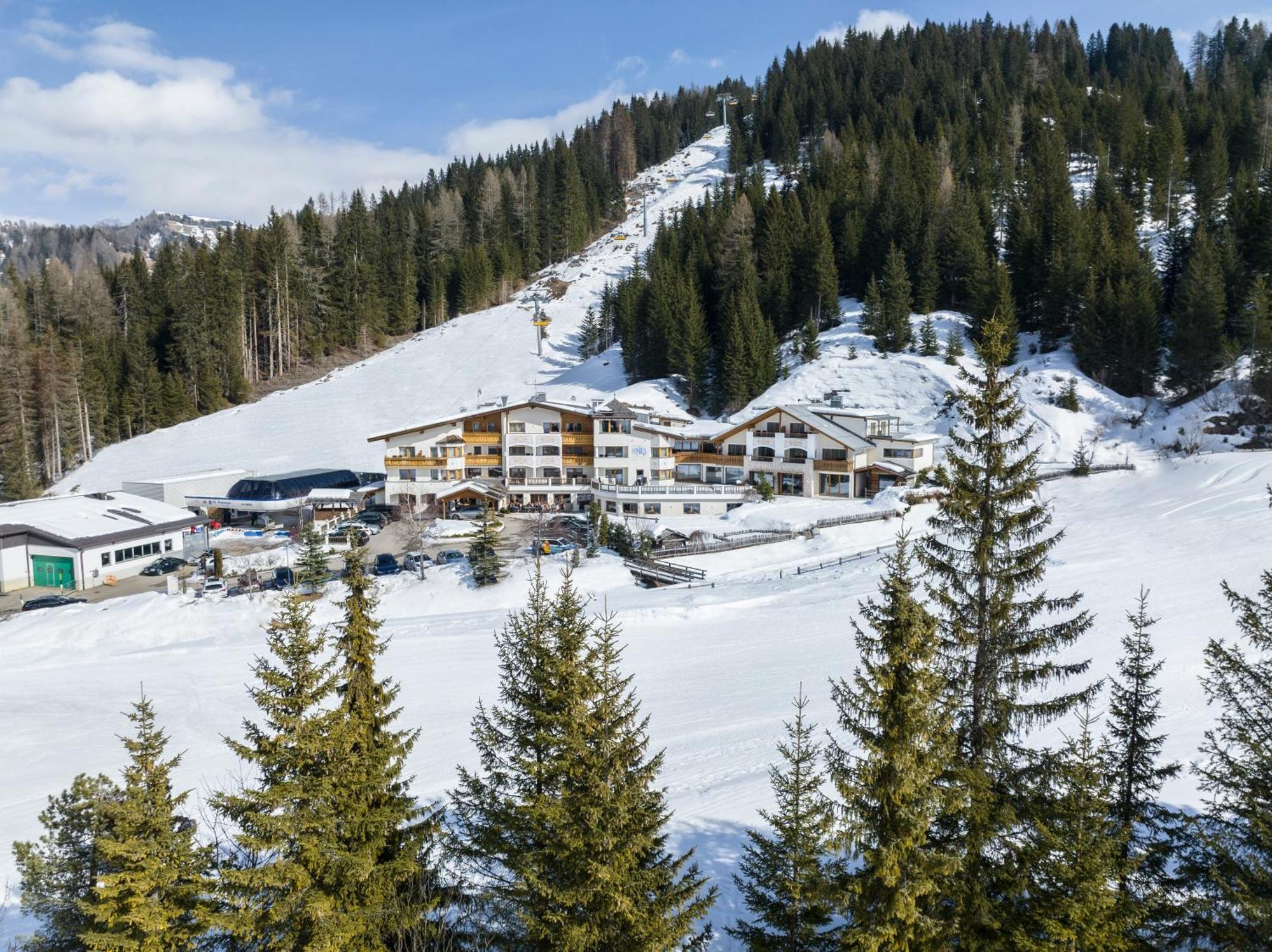 Hotel Costes Corvara Exteriér fotografie